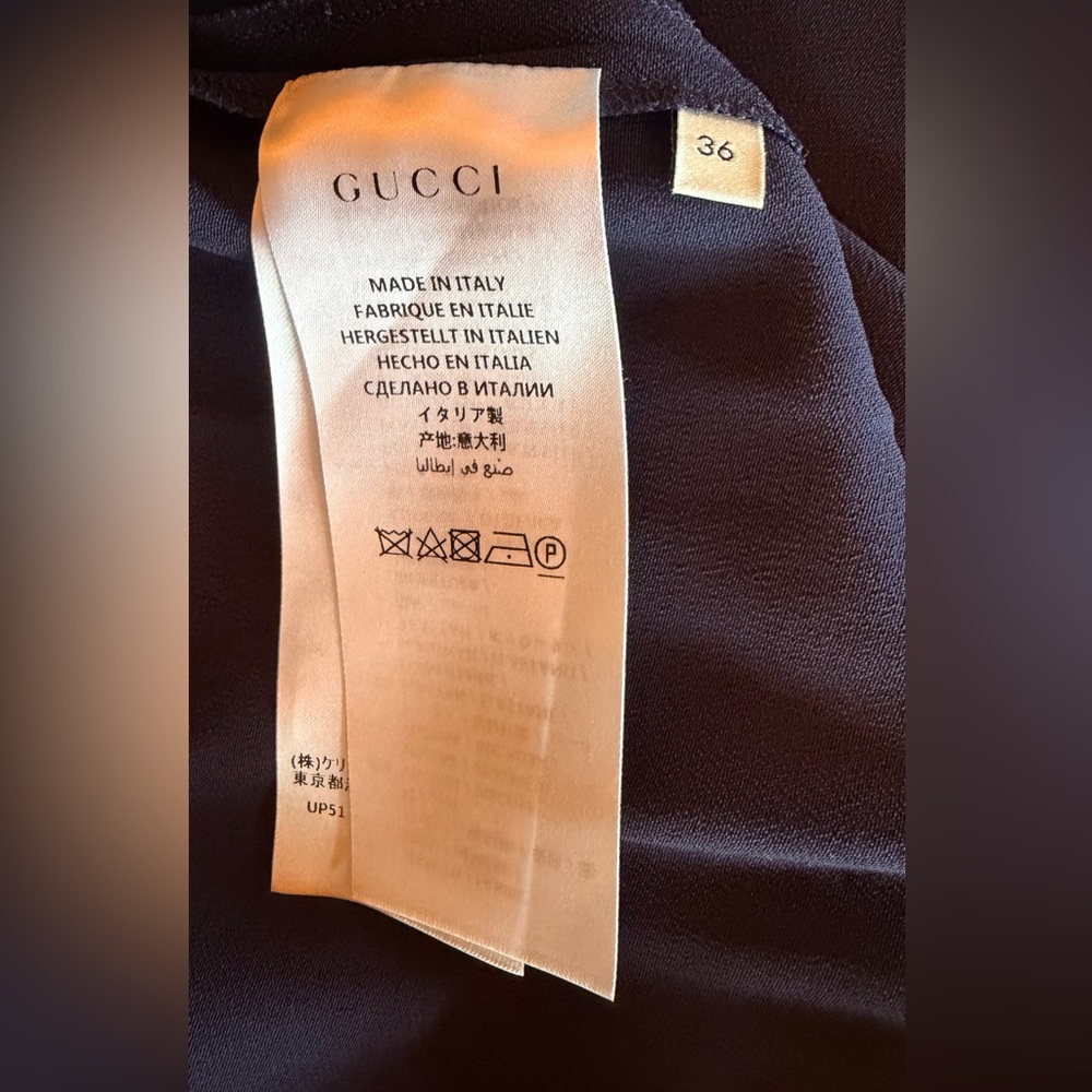 GUCCI - Navy Mini Shift Dress with White and Red Contrast Trim - Picture 13 of 15